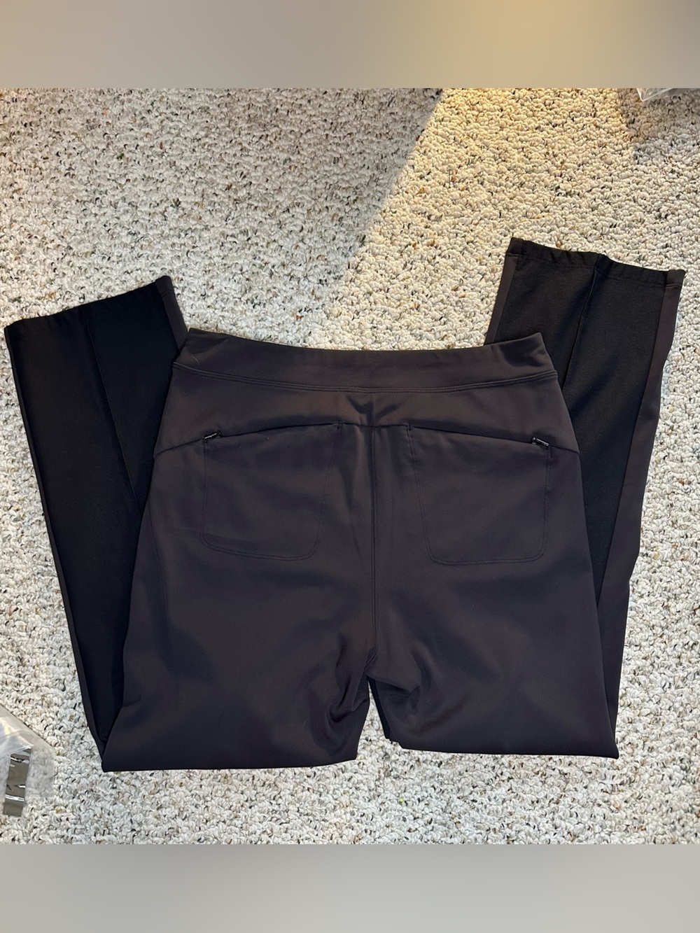 Athleta Hybrid Headliner Black Straight Leg Pants size 8 - Picture 6 of 6